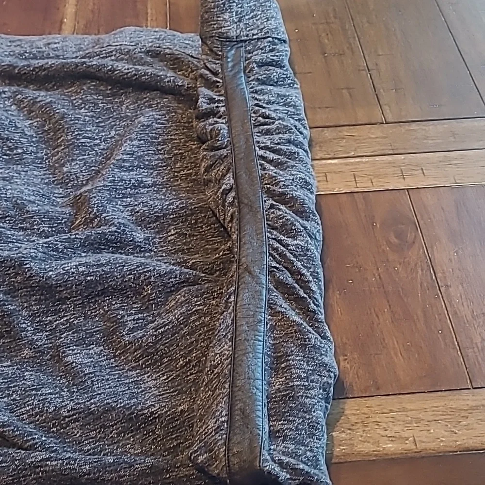 Lane Bryant Rouched Shaper Pencil Skirt Size 18 - Picture 2 of 5